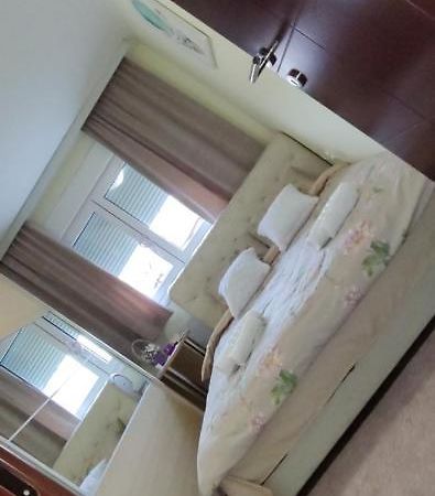 Apartman Mali Raj Vrnjačka Banja エクステリア 写真